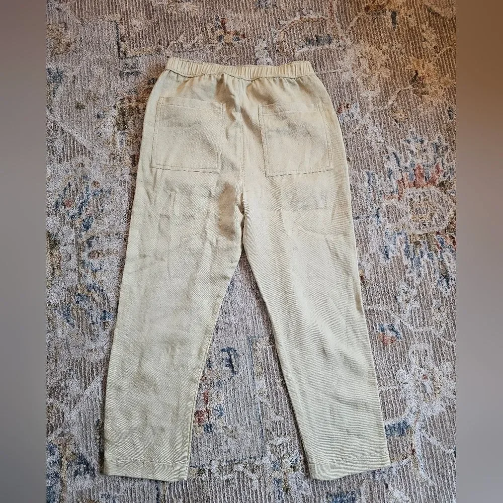 Zara pale yellow cropped pants. Sz s with 24